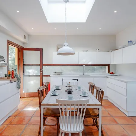 Horizon By Interhome