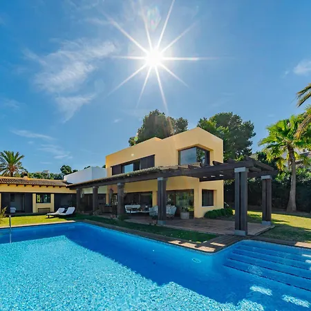 Horizon By Interhome